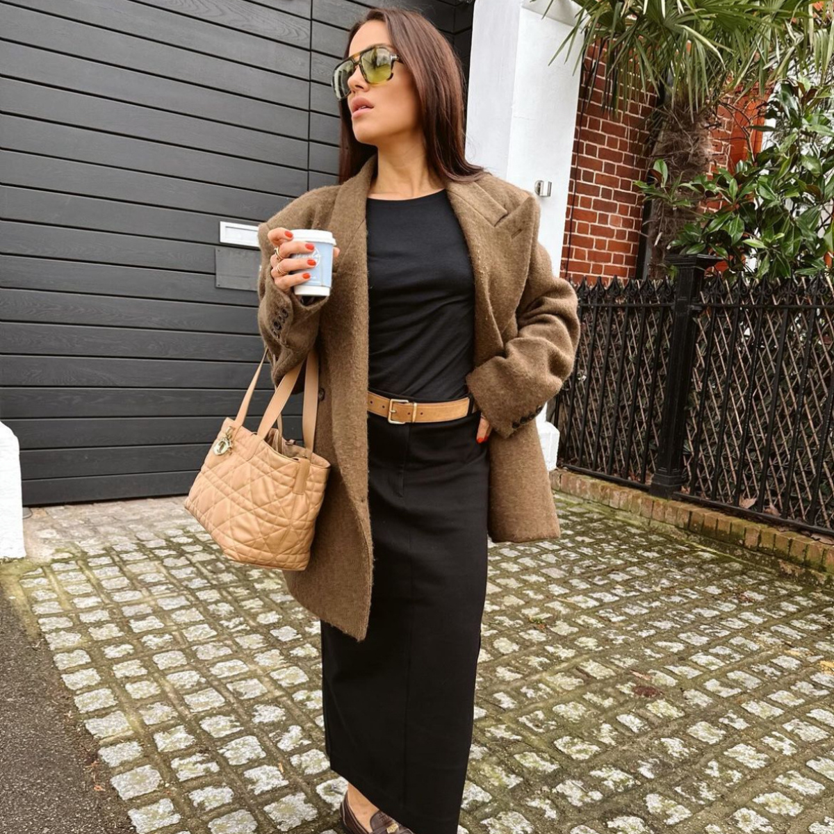 Luxury Essentials Wardrobe: The Timeless Pieces Every Woman Should Own