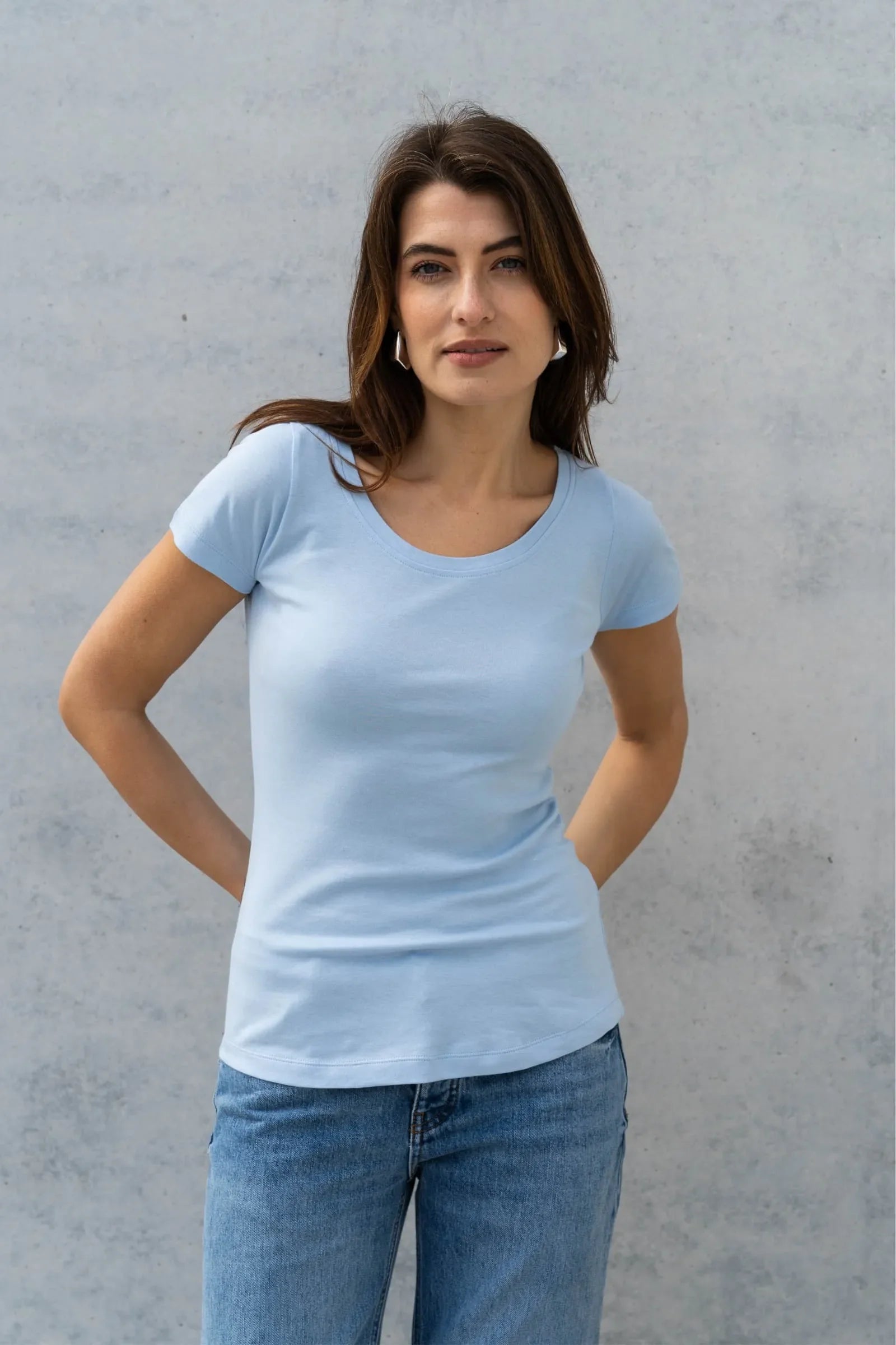 Chic Women’s Blue T-Shirts: Stay on Point with Your Style