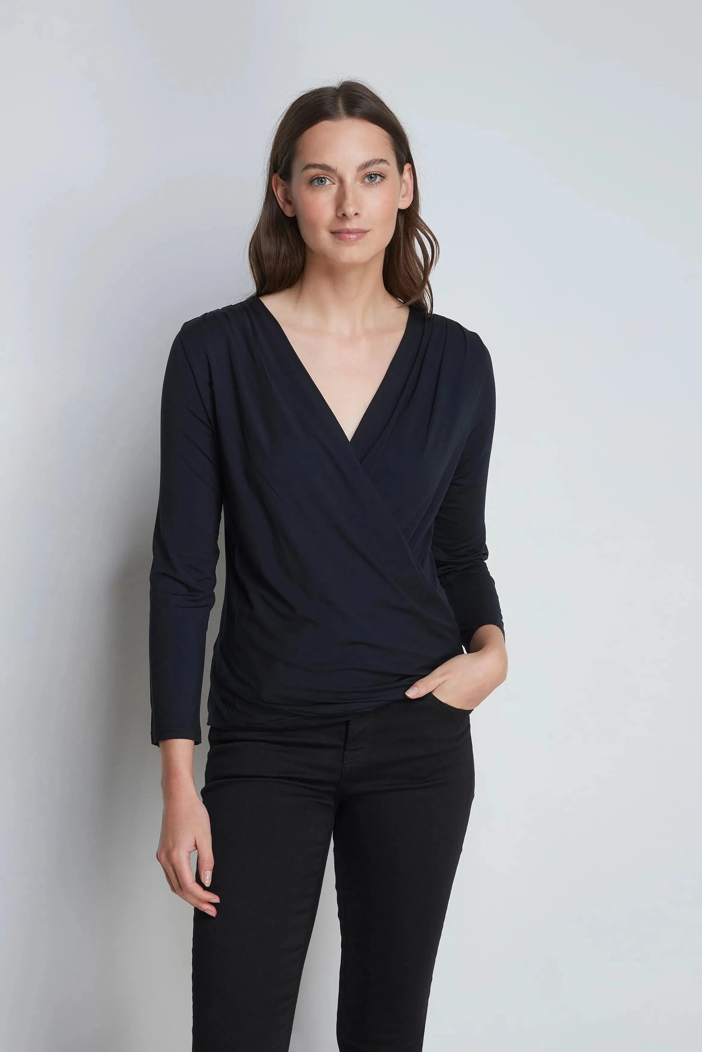 Effortless Travel Wardrobe | Lightweight & Versatile Clothing for Every Journey