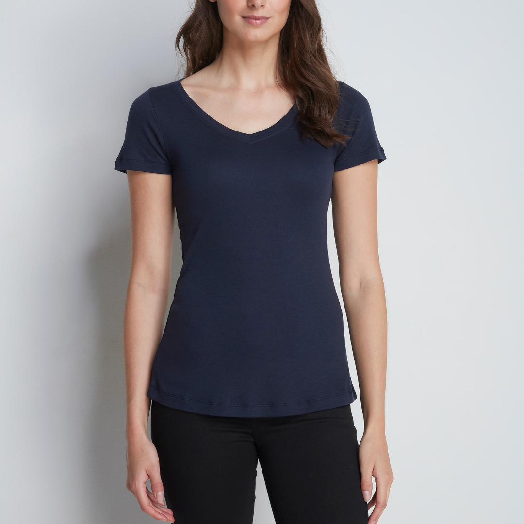 V neck t-shirt in navy