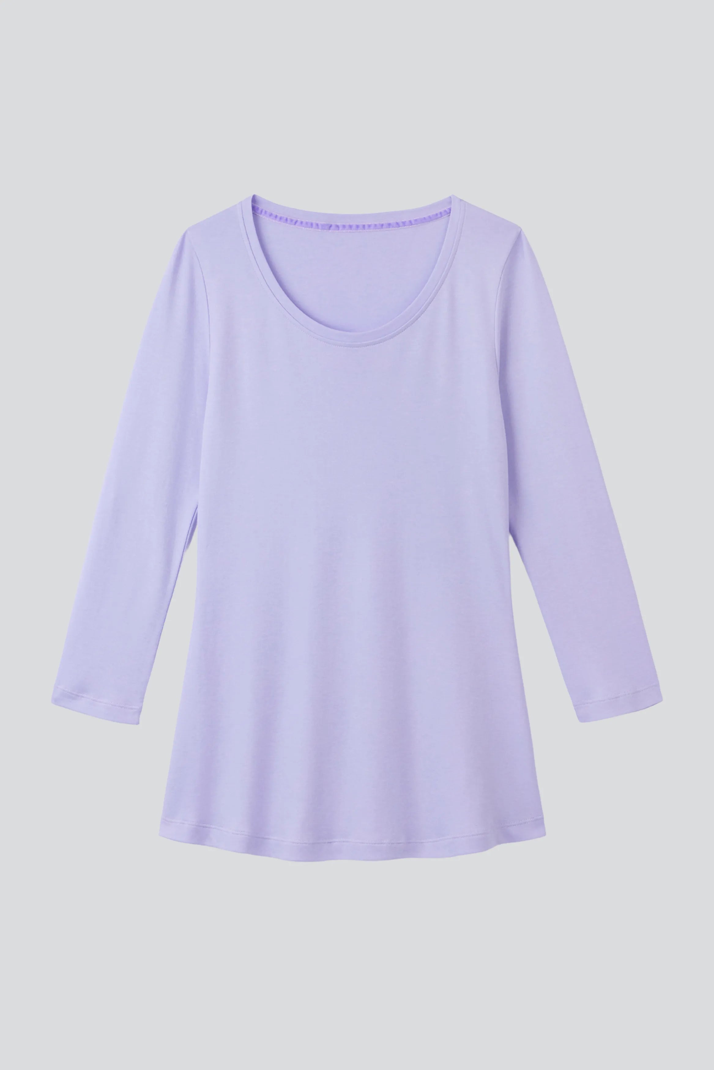 lavender 3/4 sleeve scoop neck t-shirt