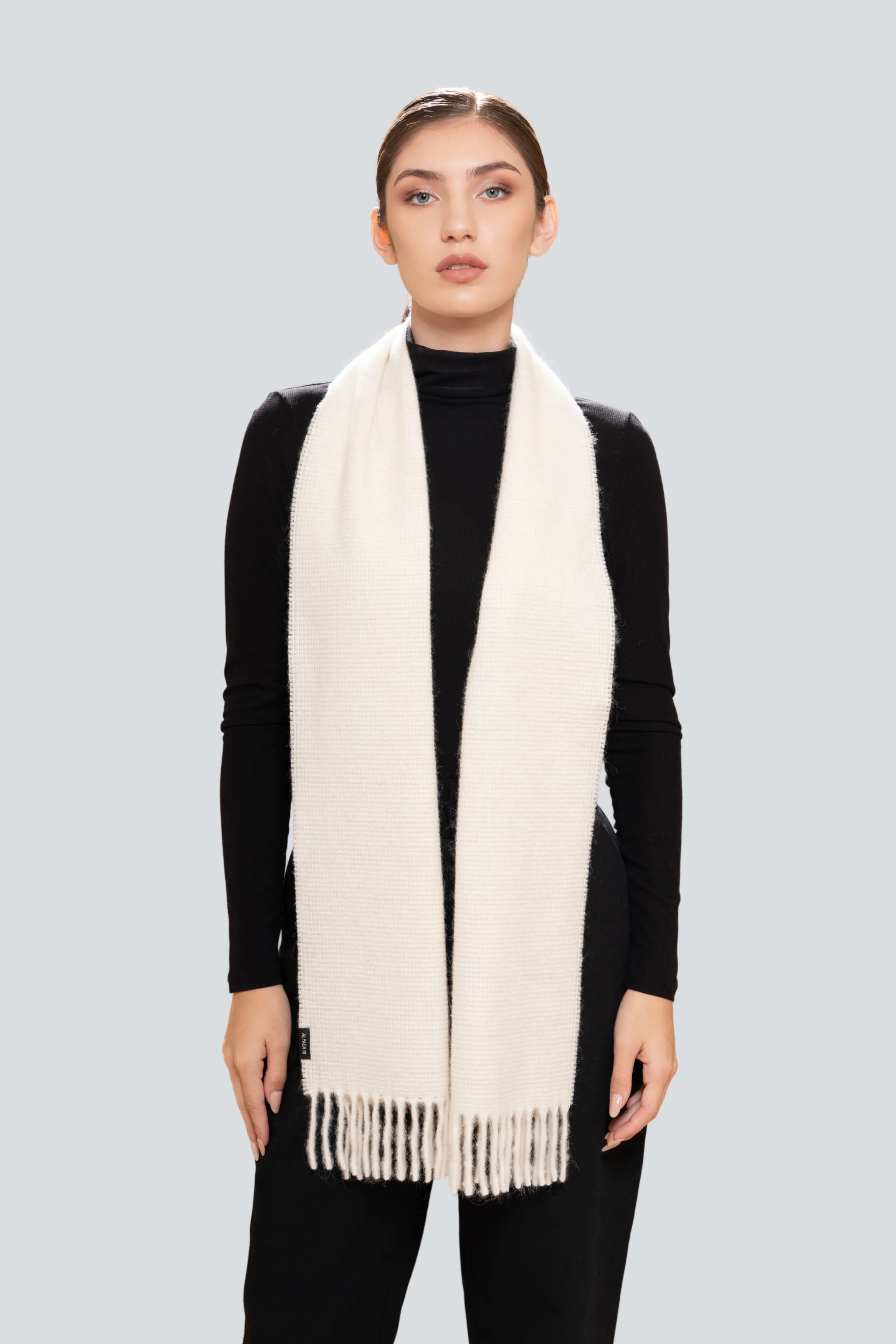 Luxury white scarf