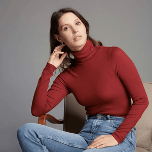 The Allure of the Turtleneck Top: A Timeless Classic