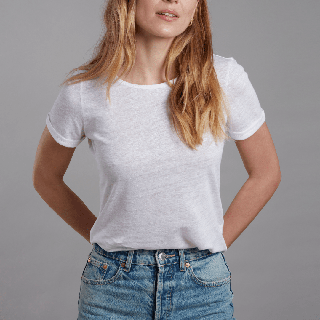 Mastering How to Style Linen T-Shirts in Summer
