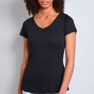 Style Staple: black t-shirt