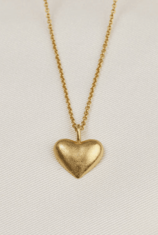 Heart Necklace - Lavender Hill Clothing Jewellery - Gold plated necklace - Heart necklace - Sustainable gold jewellery