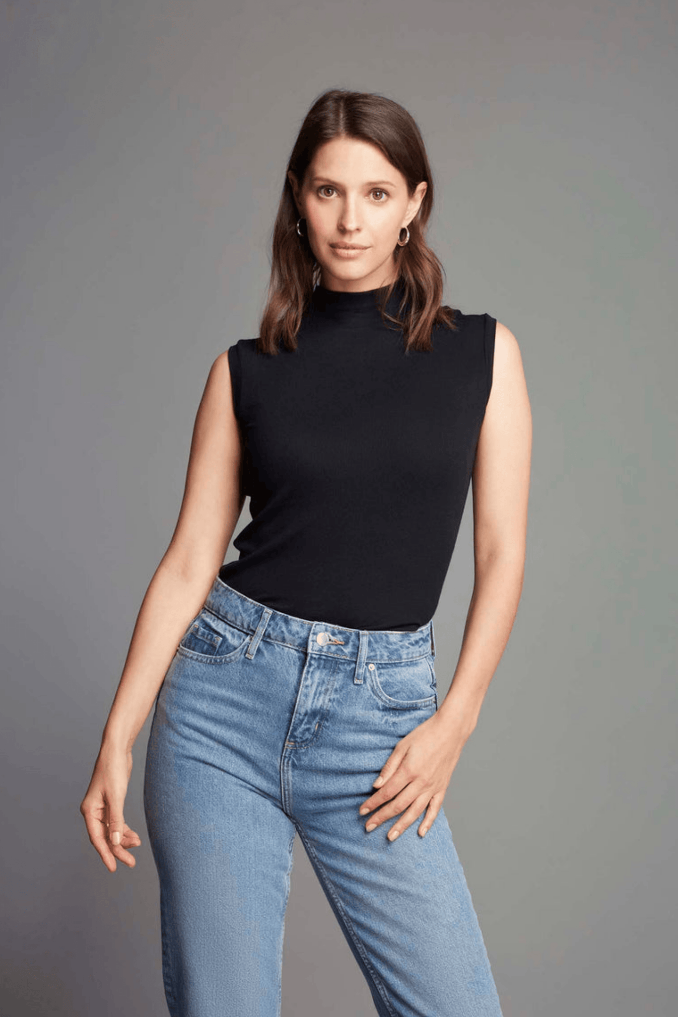 Black mock neck sleeveless top sales